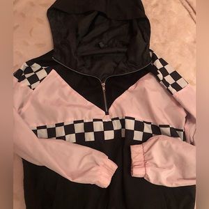 Checkered pink windbreaker from forever 21 size Large,can fit a medium